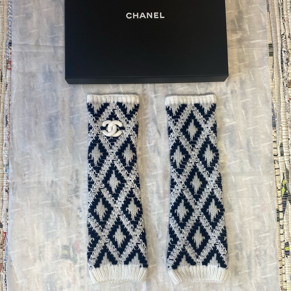 Chanel CC arm warmers. Never warn brand new!